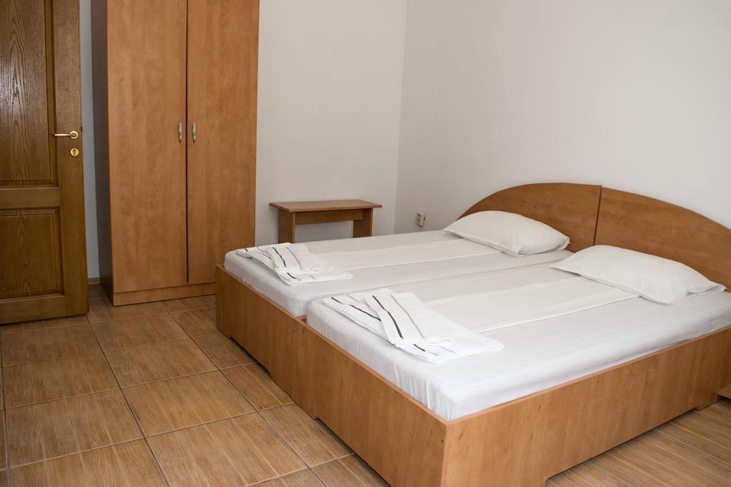 Tiberius Residence Costinesti Extérieur photo