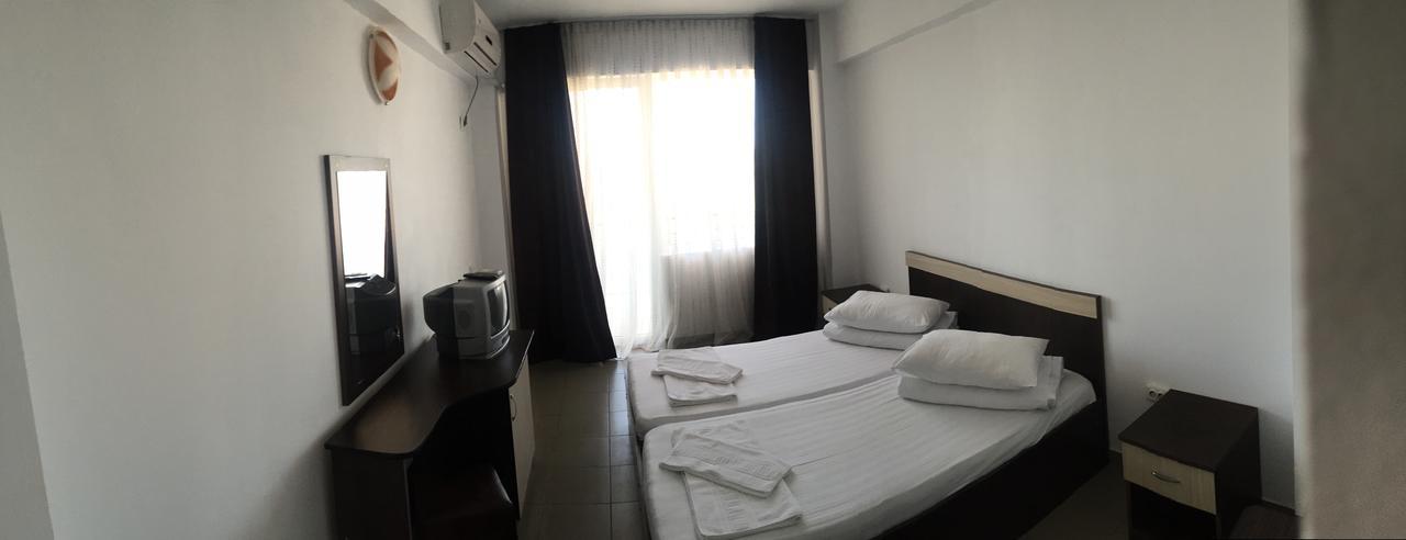 Tiberius Residence Costinesti Extérieur photo
